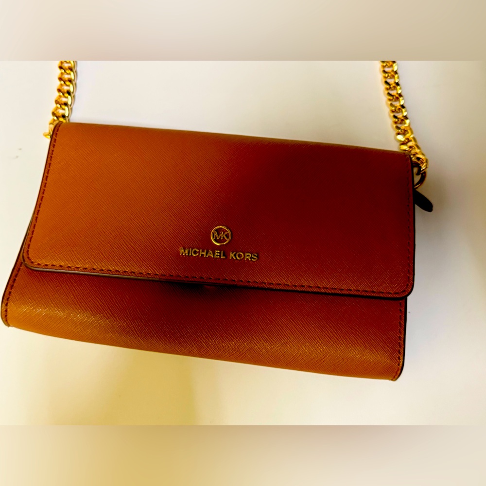 Michael Kors Brown Wallet on Chain Crossbody | Gold Hardware